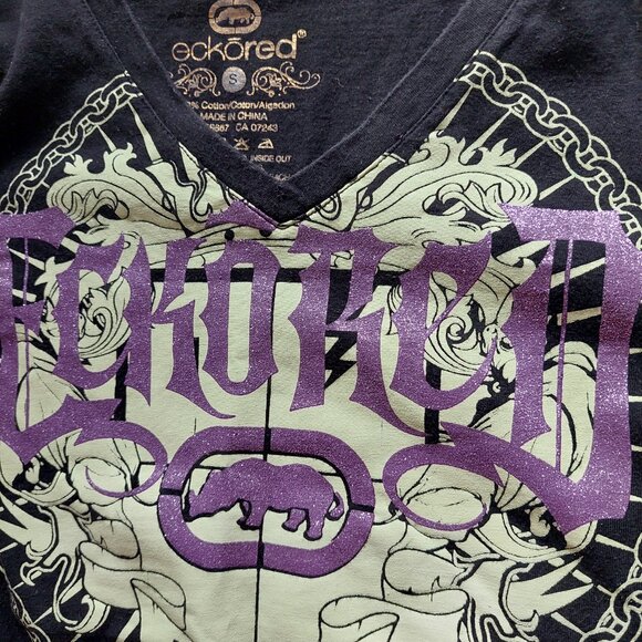 Ecko Red Black V-Neck Graphic T-Shirt, Purple Rhinestone Design, Y2K Style Sz S - Picture 4 of 5